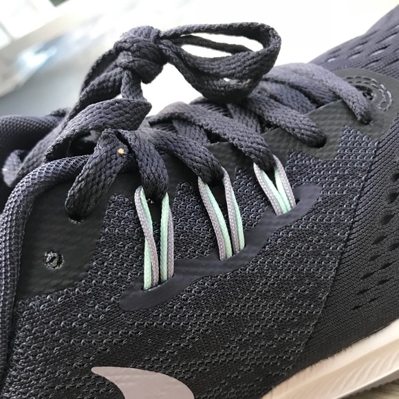 NWT Nike Zoom Winflo 4 Wild Gray WMNS - Picture 6 of 8